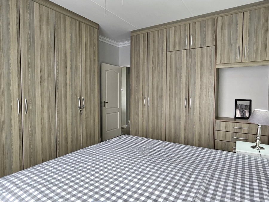 2 Bedroom Property for Sale in Wavecrest Eastern Cape